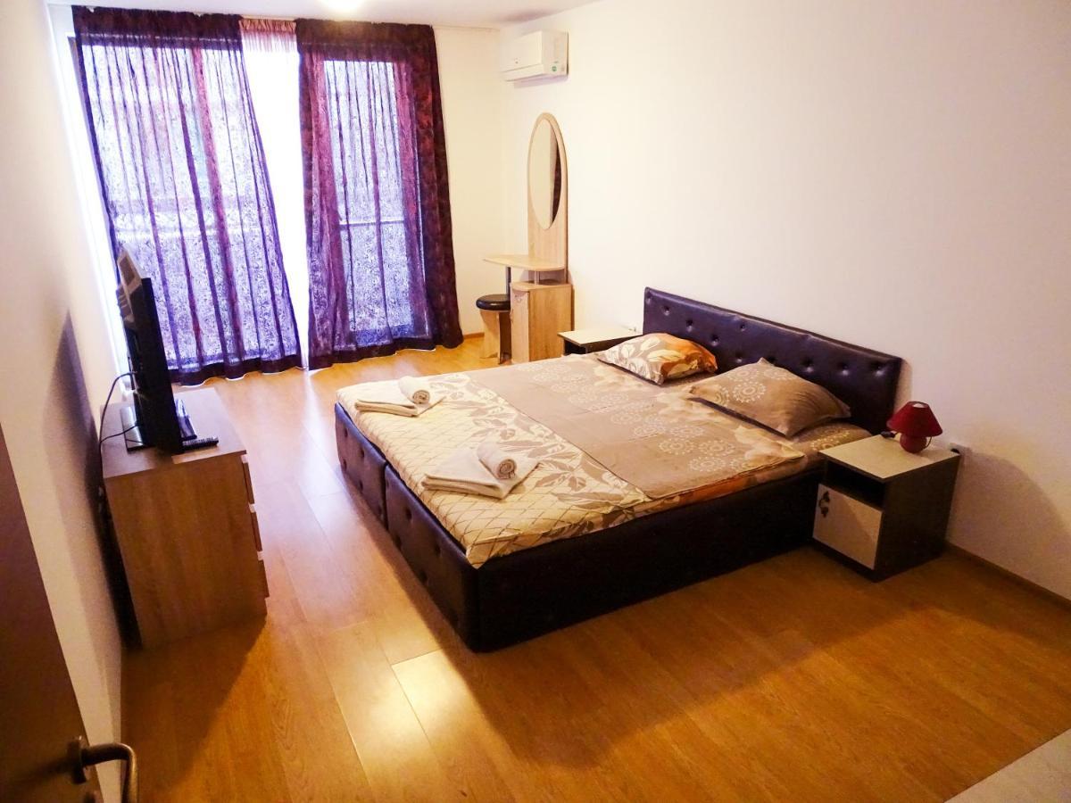 Golden Dunes Primorsko Apartments Bagian luar foto