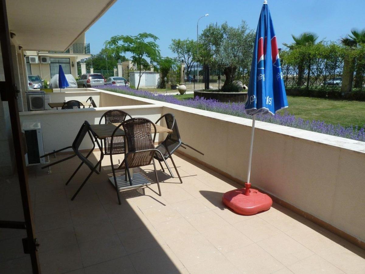 Golden Dunes Primorsko Apartments Bagian luar foto
