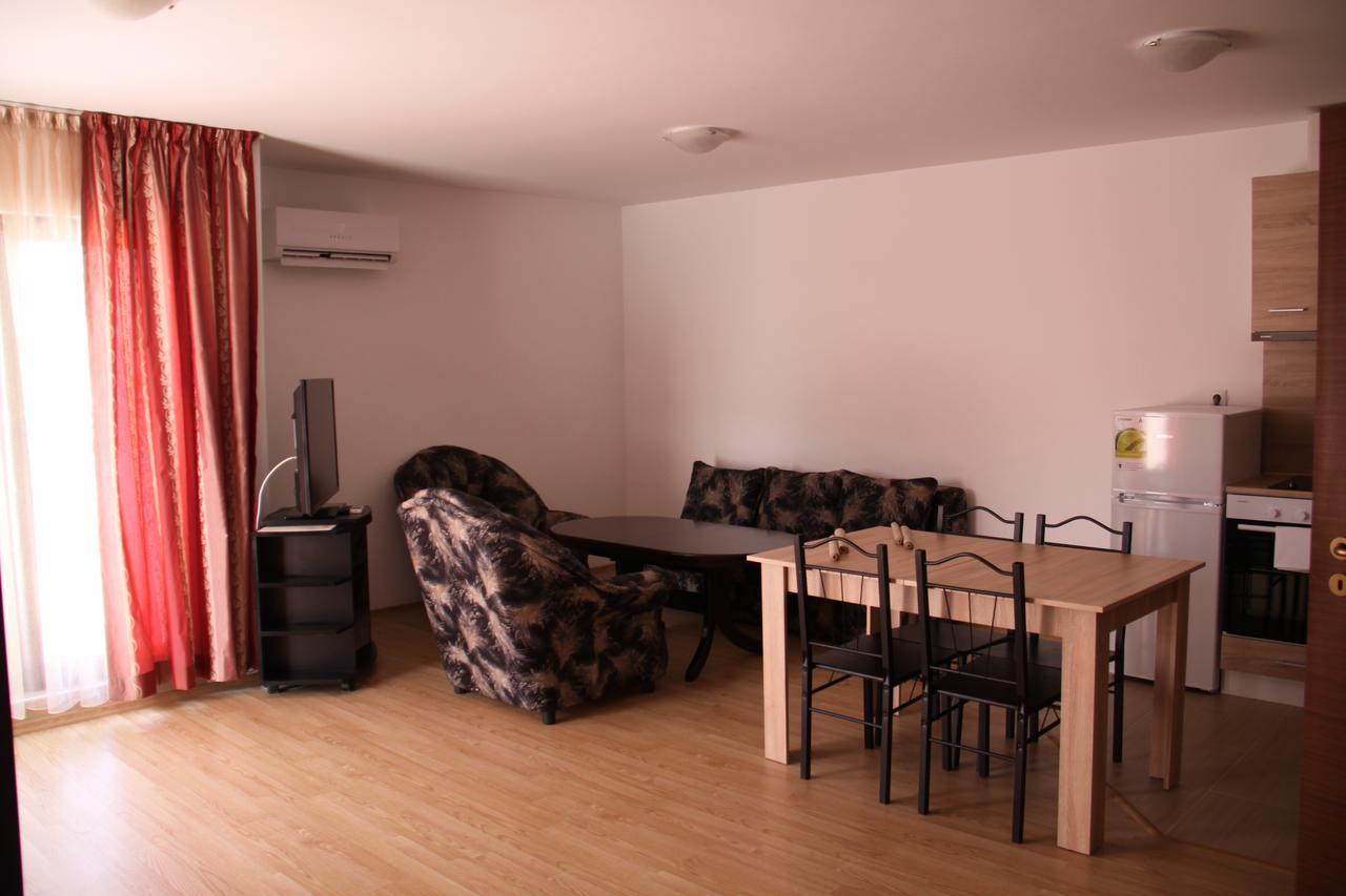 Golden Dunes Primorsko Apartments Bagian luar foto