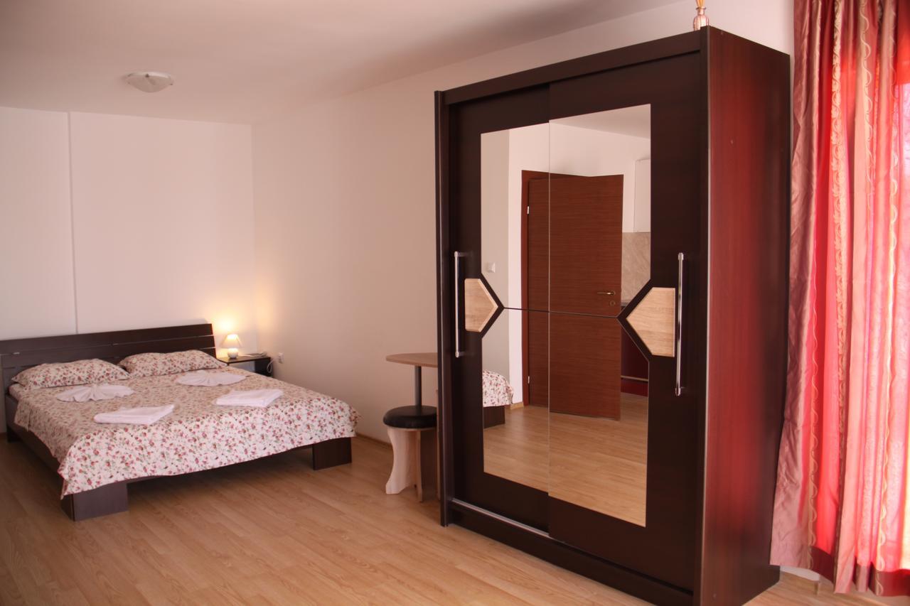 Golden Dunes Primorsko Apartments Bagian luar foto