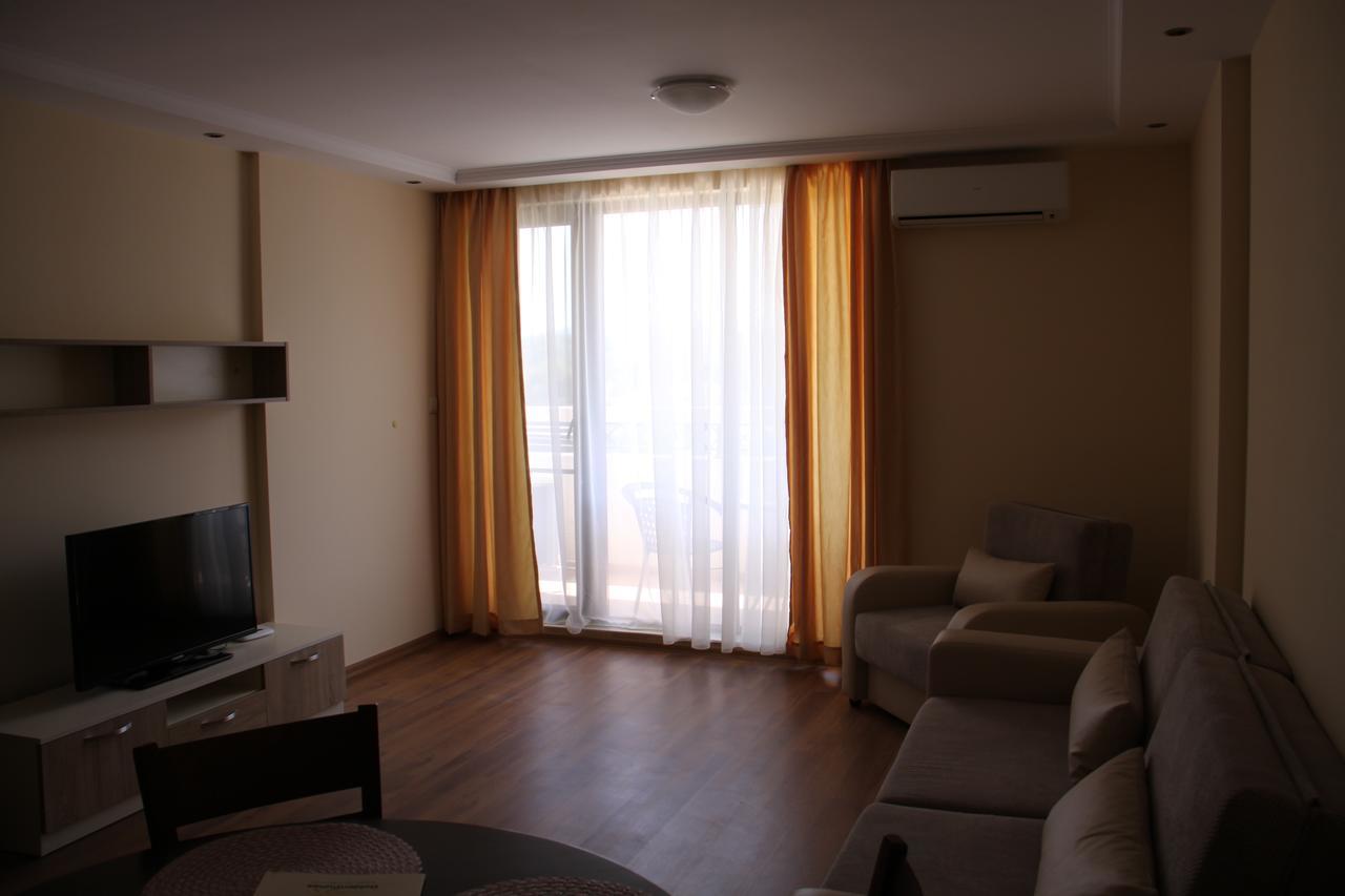 Golden Dunes Primorsko Apartments Bagian luar foto