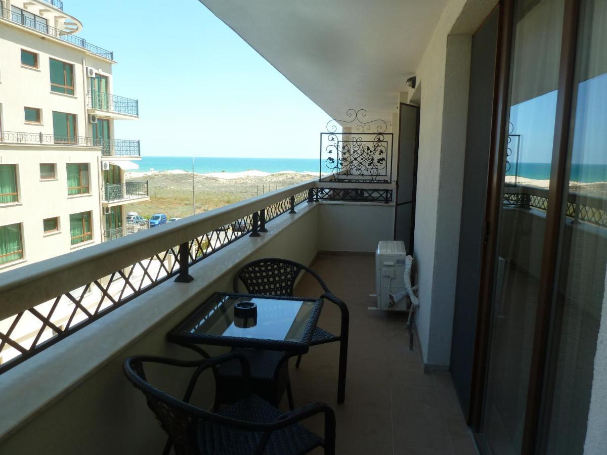 Golden Dunes Primorsko Apartments Ruang foto